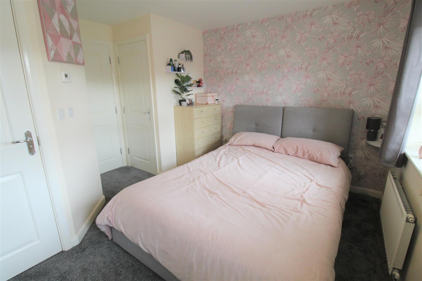 Holdcroft Place, Meir, Stoke-On-Trent